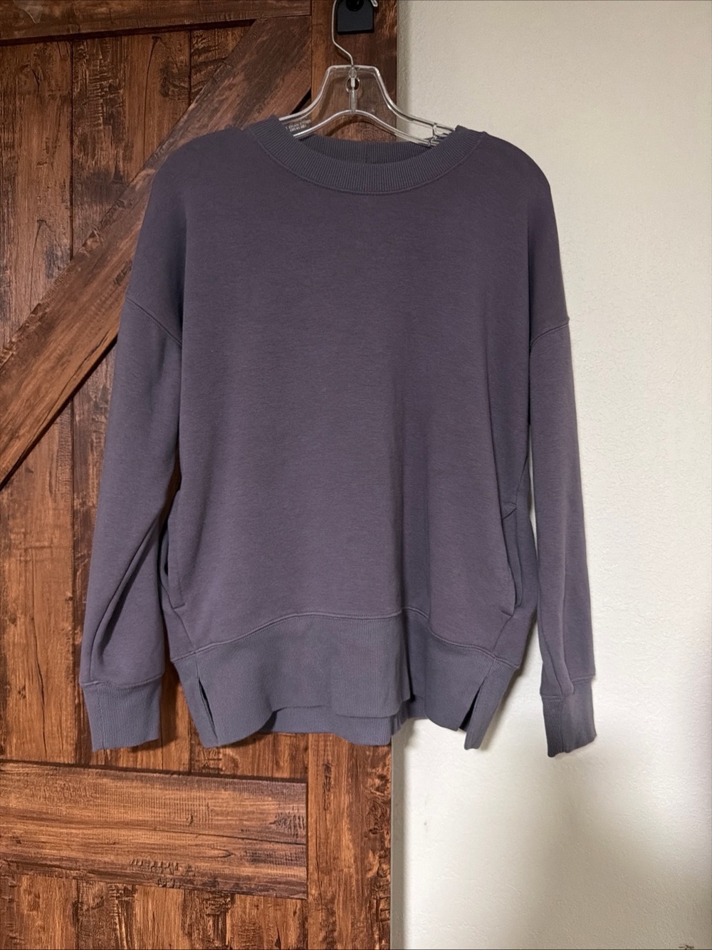 Kirkland Signature Women Sage Scuba Cozy Top W/ drop shoulder design, pockets S